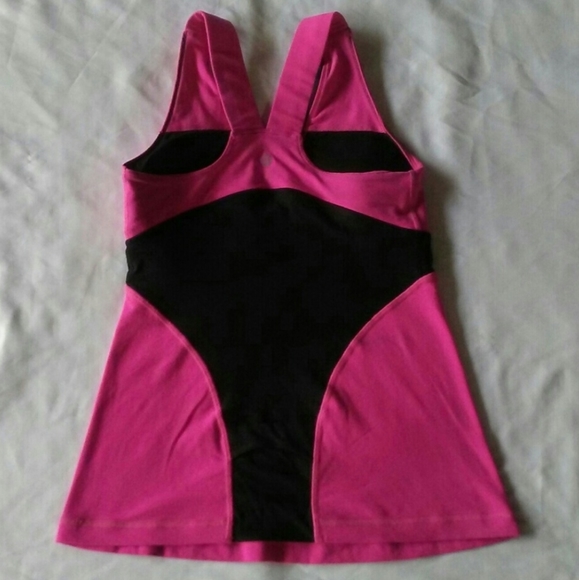 Lululemon Athletica Deep V cross Bodice tank top - Picture 7 of 9